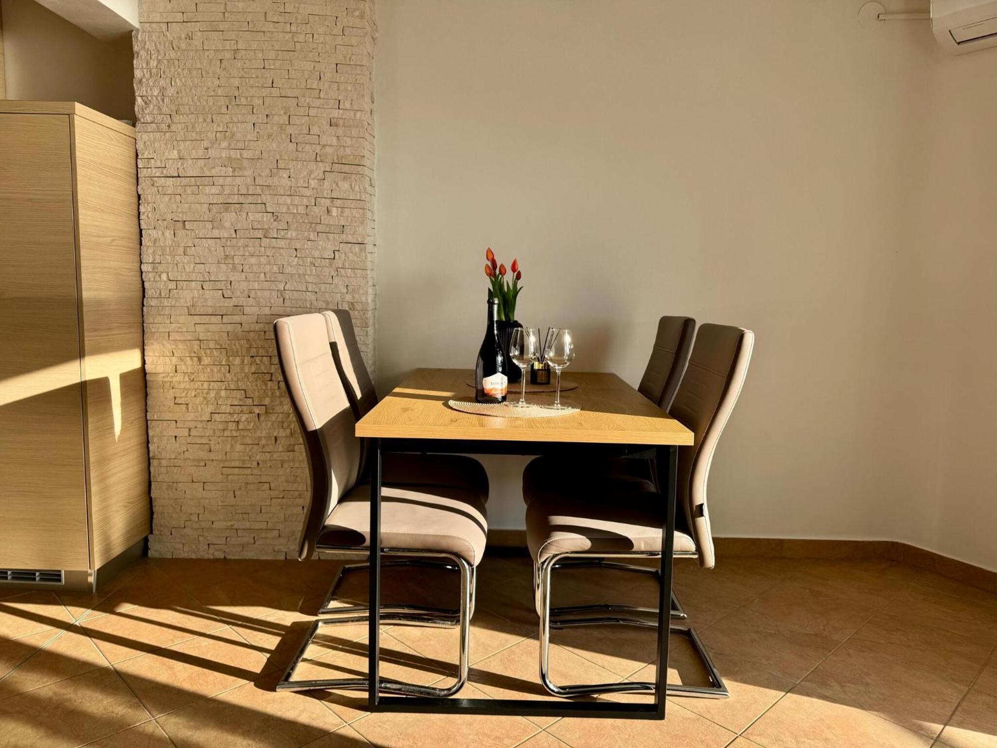 Apartments Franko Povljana Zewnętrze zdjęcie