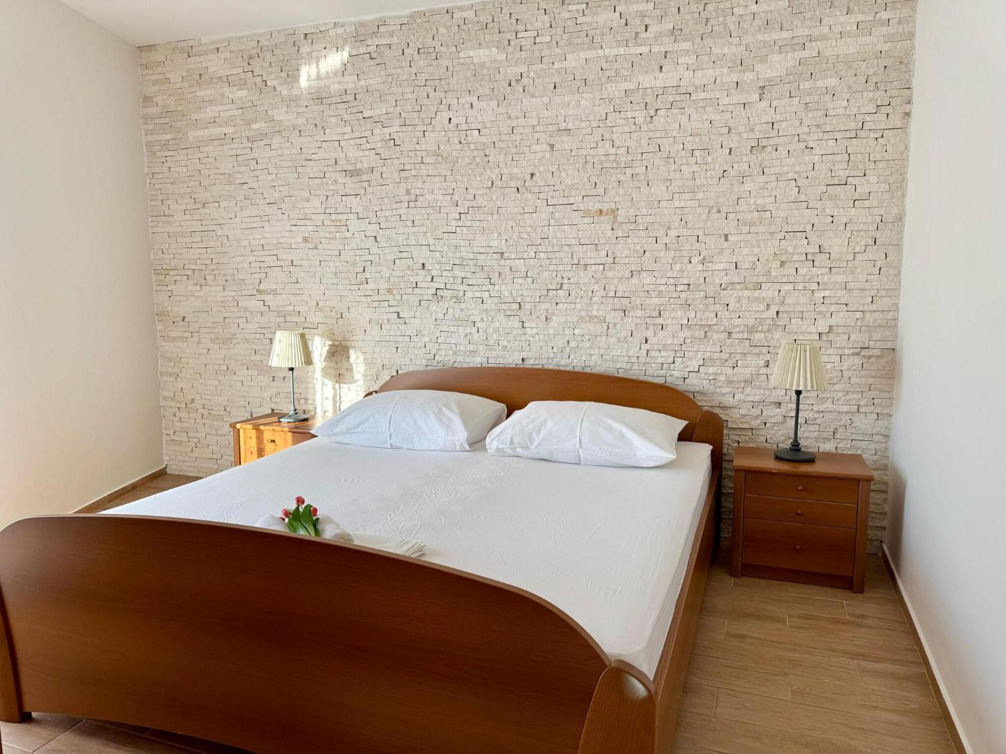 Apartments Franko Povljana Zewnętrze zdjęcie